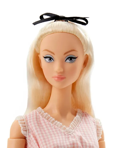 Defa Lucy Play · Model 1 (блайндбокс)